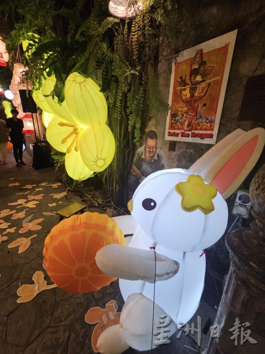 取代/大都会/鬼仔巷中秋节艺术装置