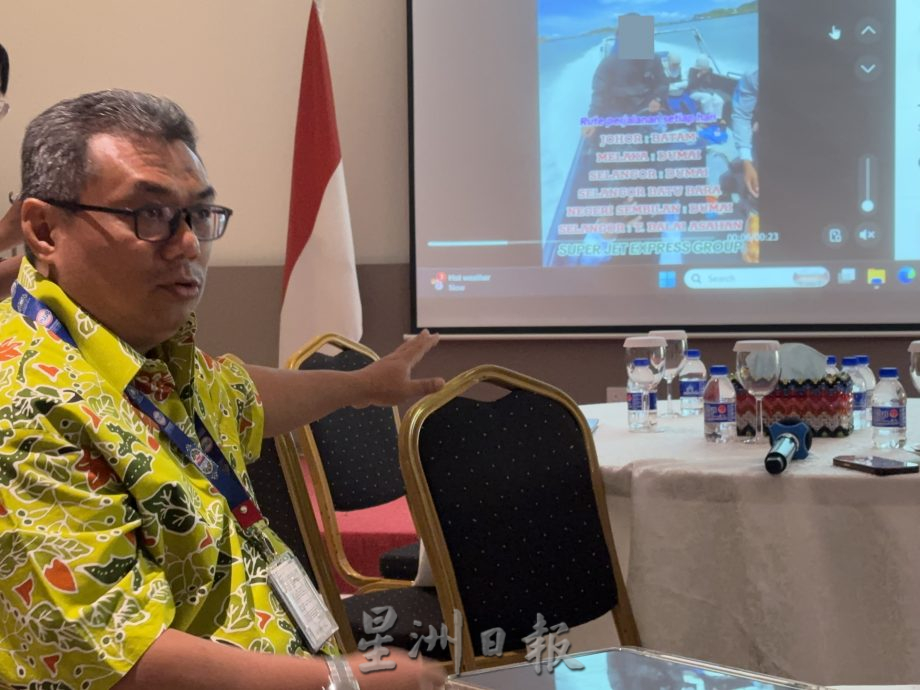 已签发 全国:印尼政府严打海上“老鼠路”,并规劝船夫勿参与人口贩卖