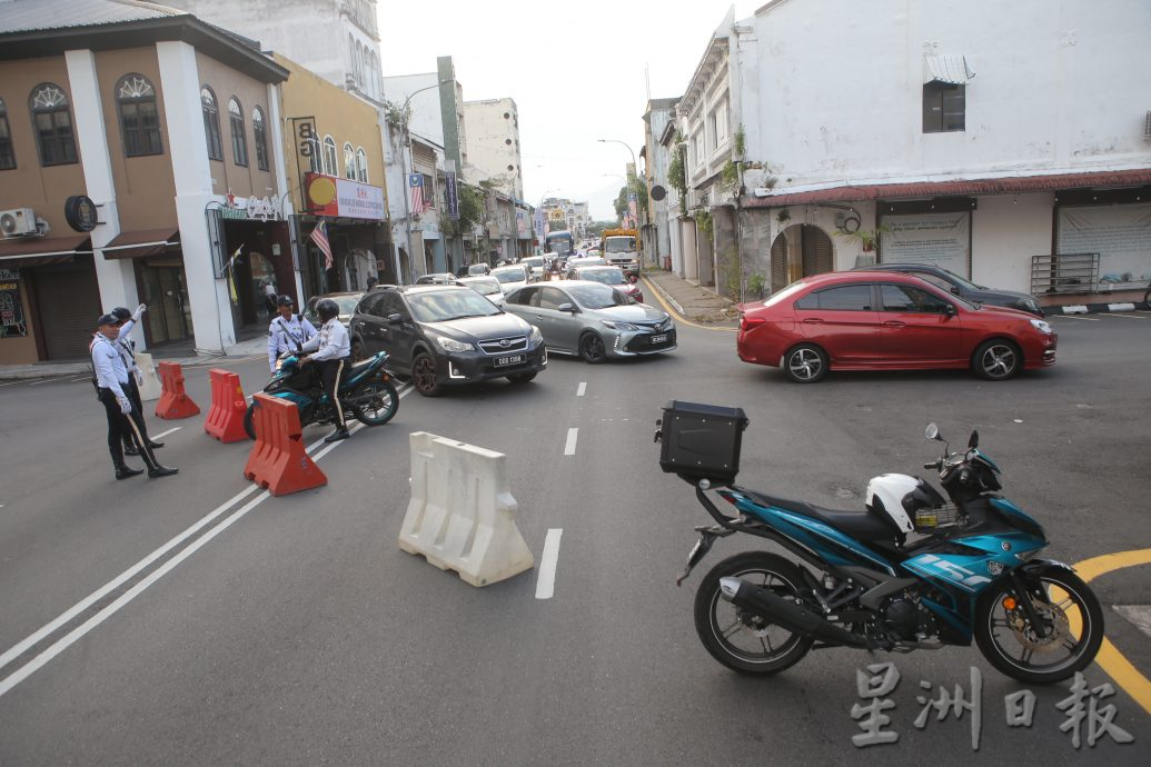 国庆日怡火车站周边大封路 乘客受促提早出门