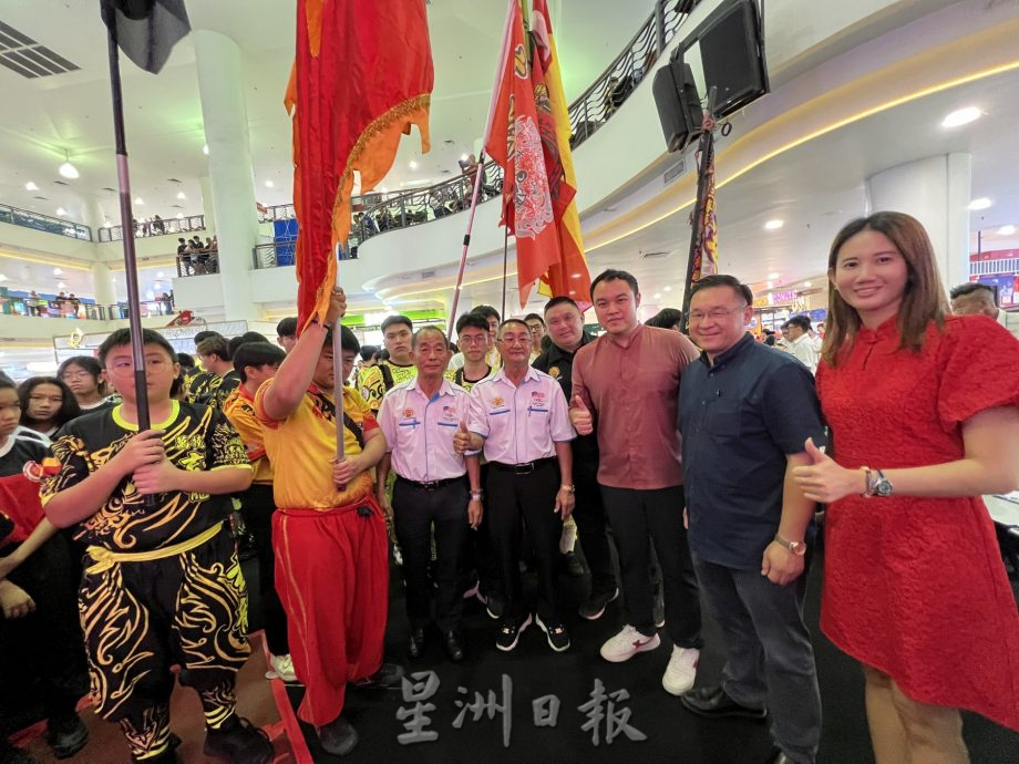 (古城封面主文)郭子毅:龙狮成为跨越种族语言宗教运动