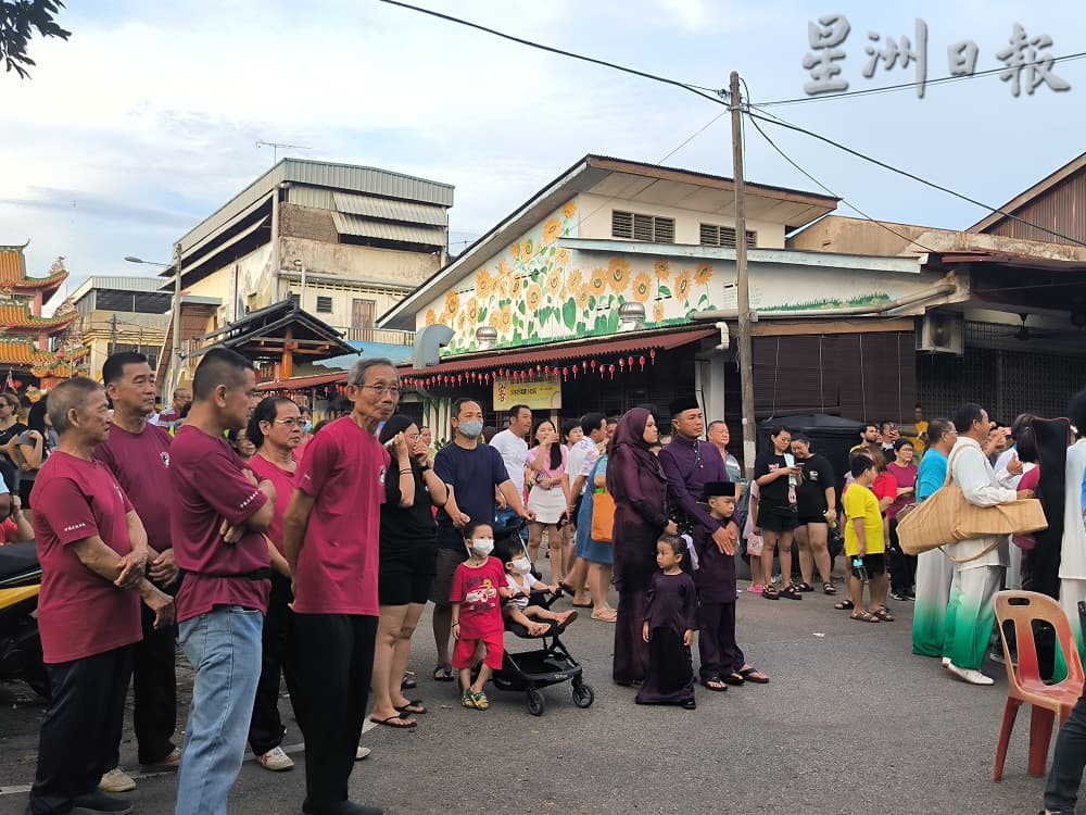 (已签发)柔:**版头**客家土楼成新打卡景点 加拉巴沙威再添客家魅力