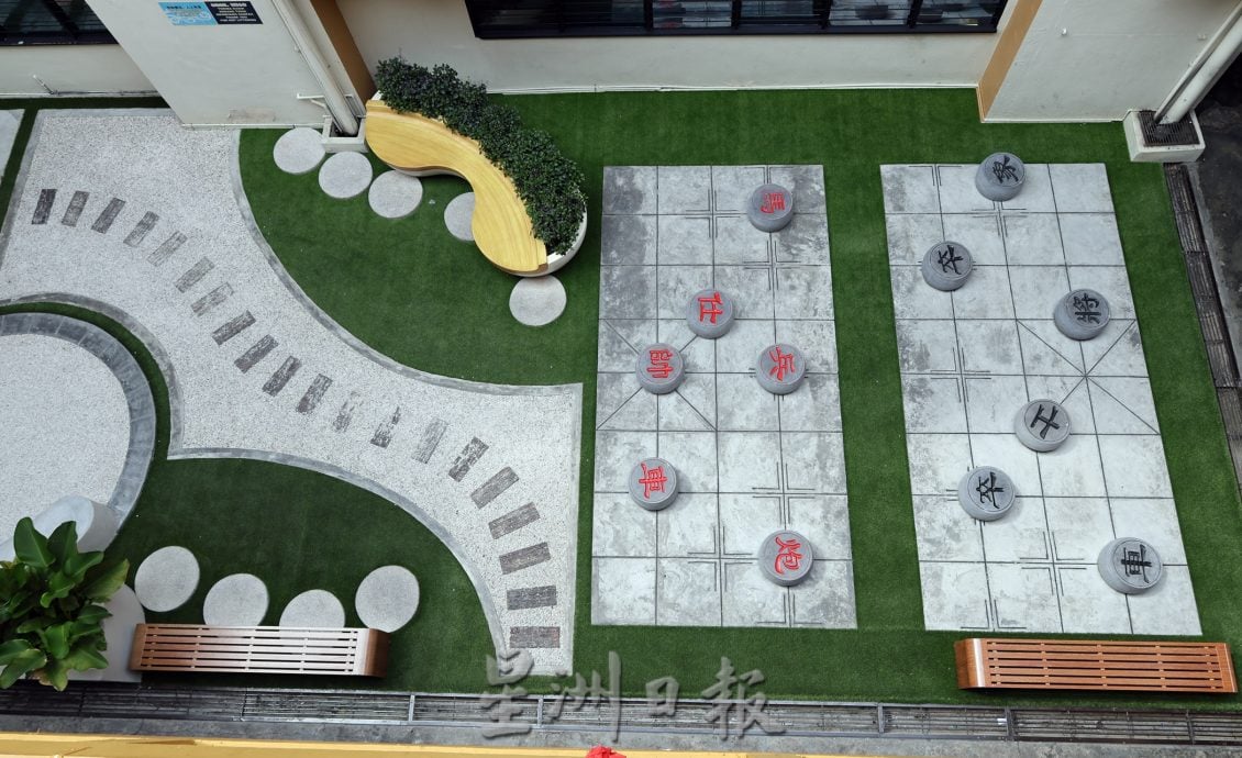 校园我董-加影育华小学