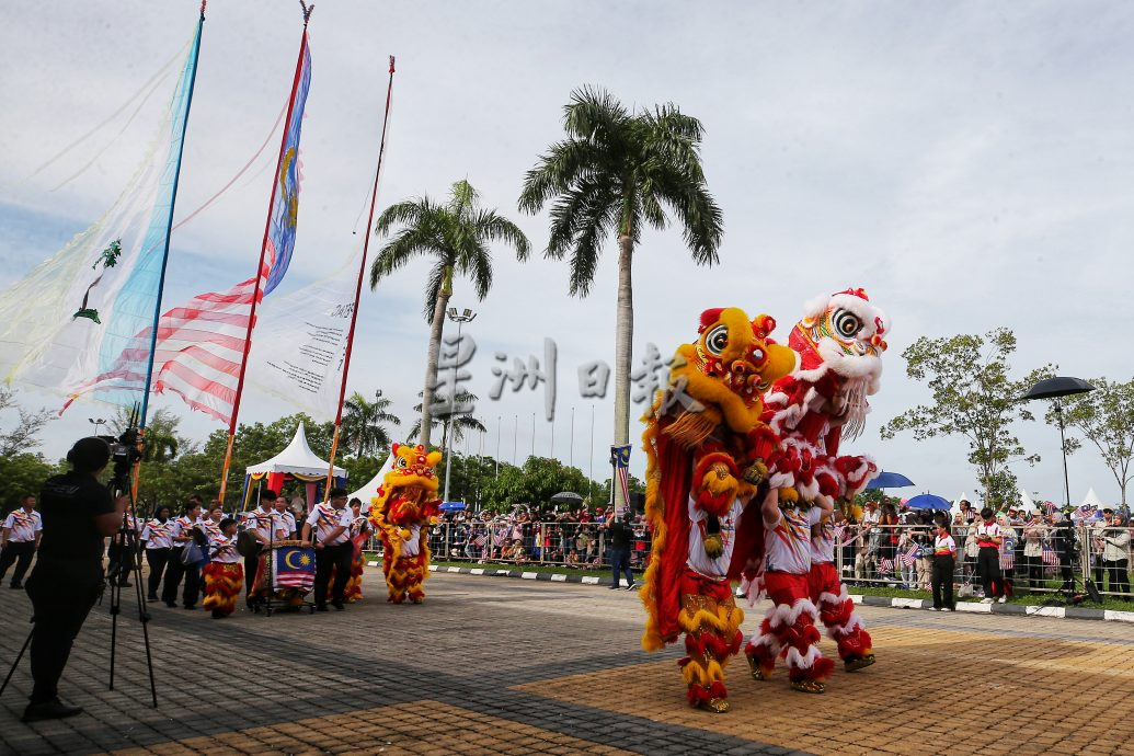 请签发∕第3版(大北马)副文/槟州国庆日庆典