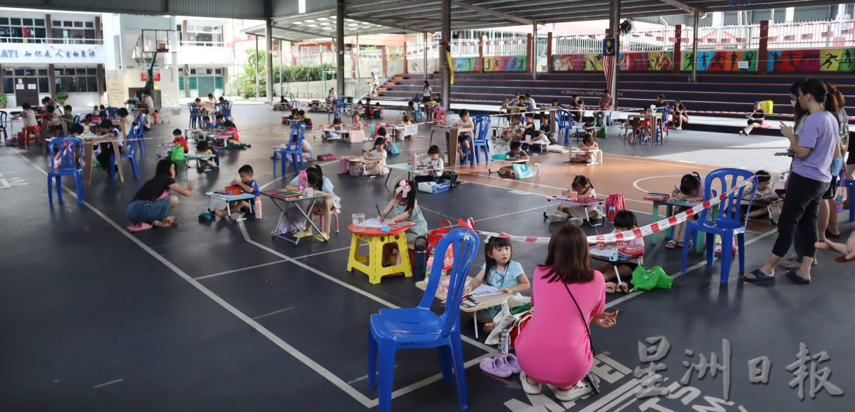 锺绘名：以色彩为桥梁，让孩子表达情感与创意