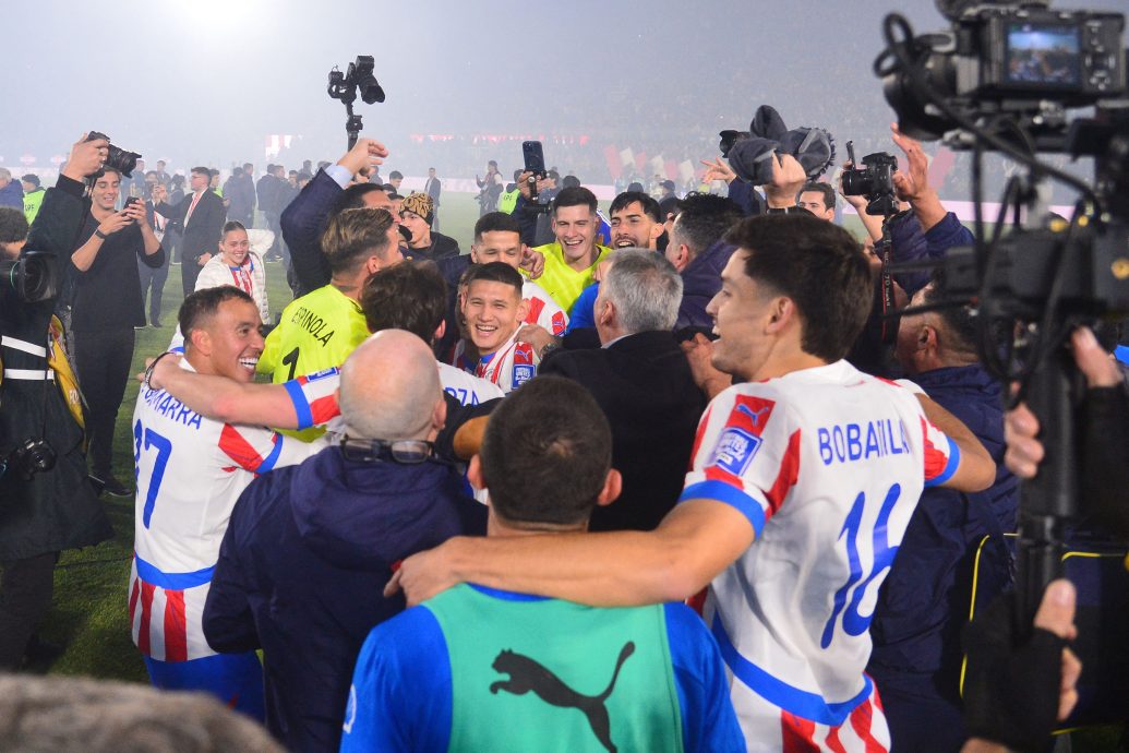 2026年世界杯入选赛| 巴拉圭睽违15年再出线  乌（哥）携手闯世界杯