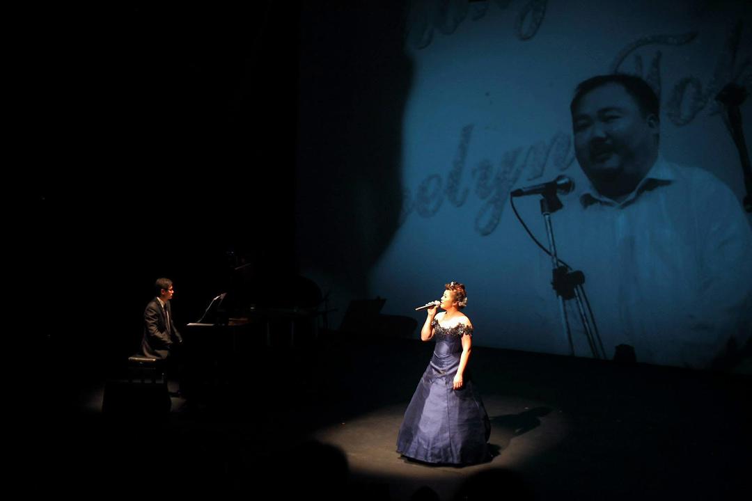 (24/9见报)大都会-特职世界/女高音歌唱家