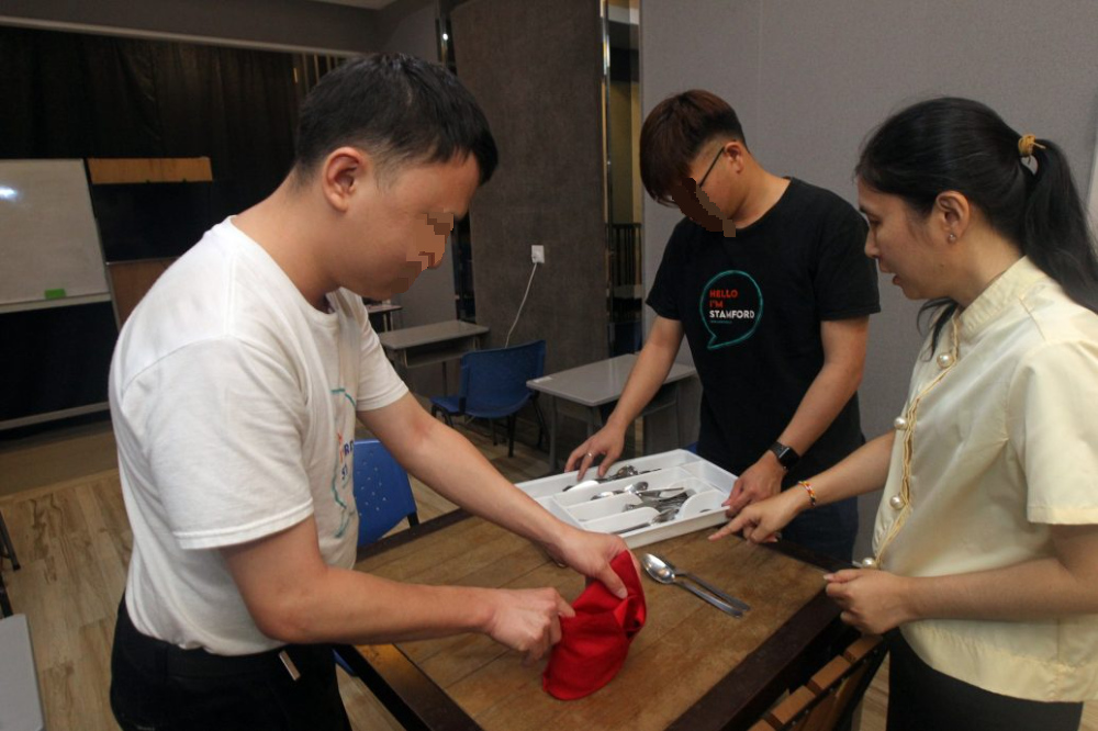 4日见报//星洲人VIP特稿 | 张丽婷投身特教助发挥所长 护航特殊群点亮未来梦