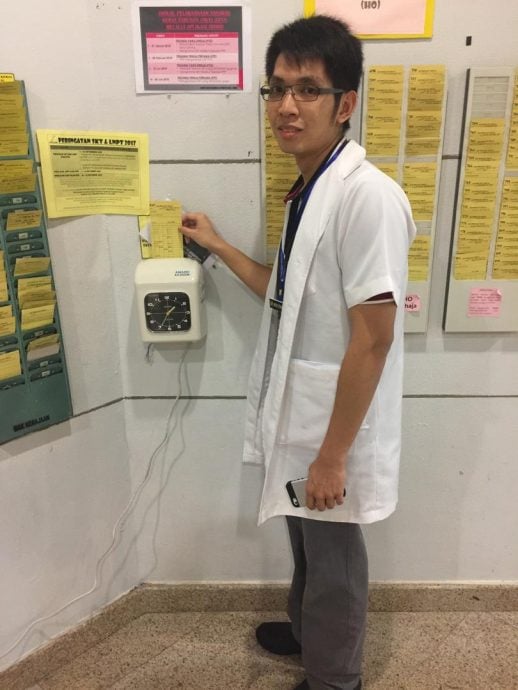 《有故事的人》慕容雄丰不当医生改种植榴梿