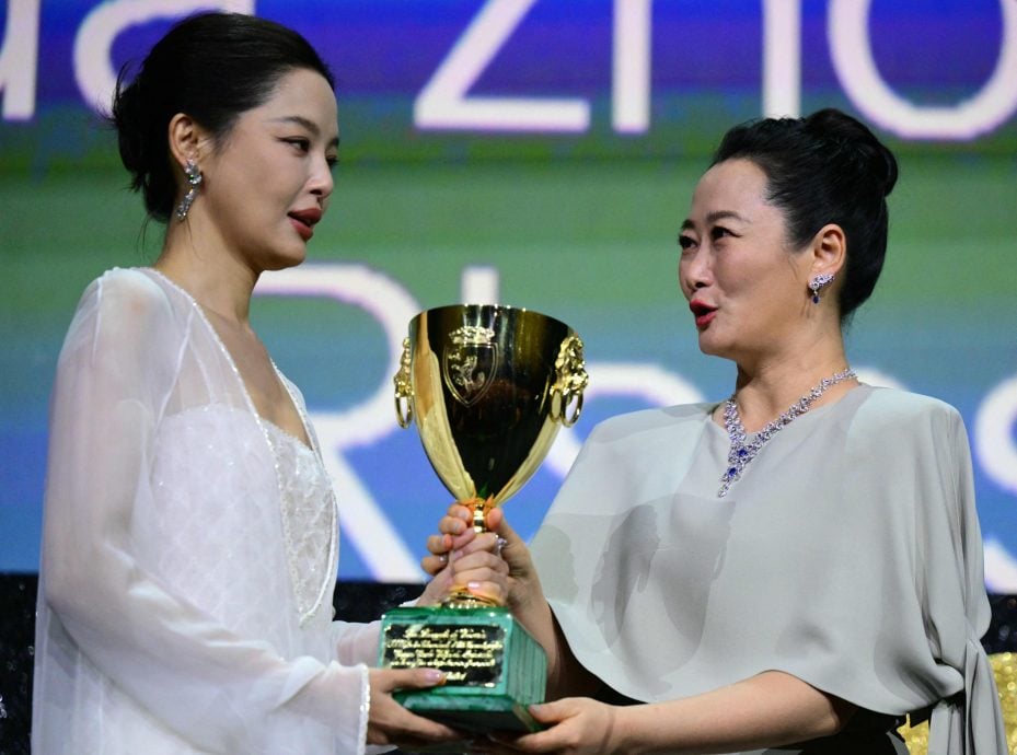 威尼斯影展|继巩俐叶德娴后 辛芷蕾成第3位华人影后