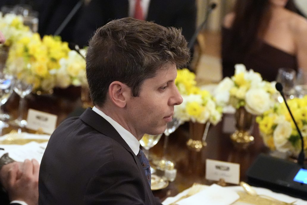 AI道德引热议 阿尔特曼：ChatGPT推出后夜难成眠