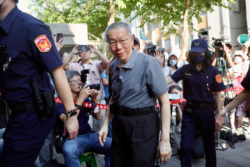 ​视频/台高院撤销柯文哲、应晓薇交保 北院重开羁押庭