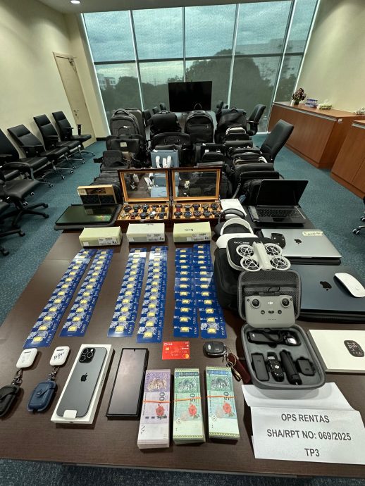 “柜台设置”犯罪集团案 再充公160万金饰 40万金条