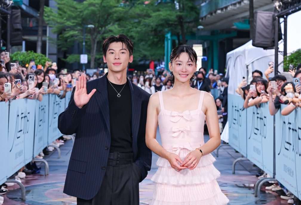 《他年她日》|许光汉拍戏险摔破相