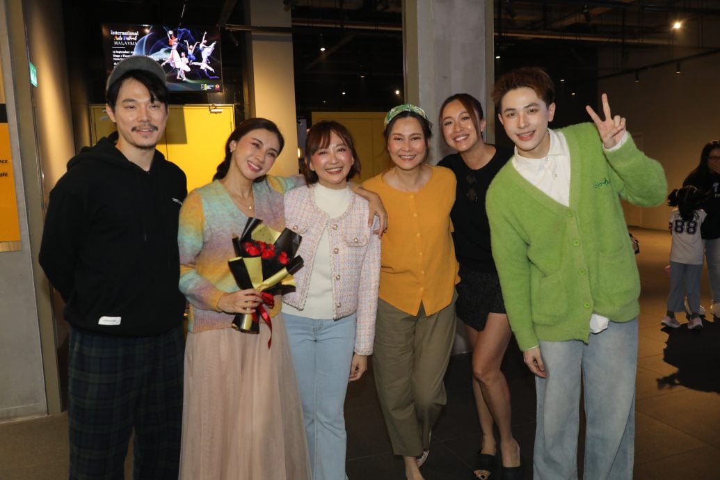 《够力好戏》演员身怀多技 林国伟各种分身惹笑观众