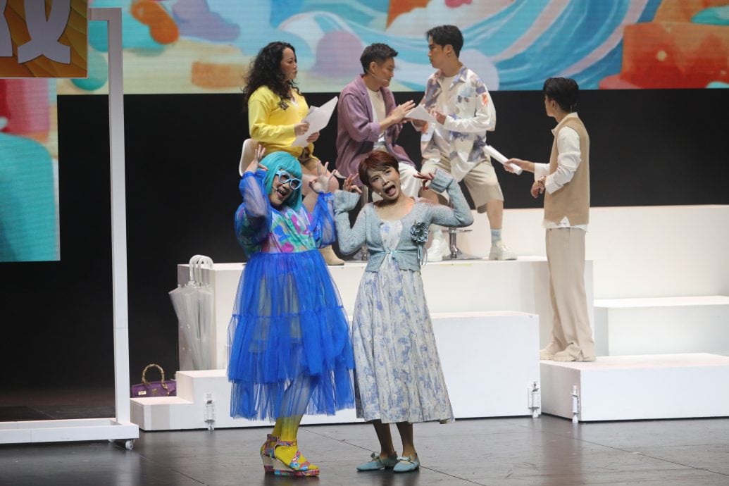 《够力好戏》演员身怀多技 林国伟各种分身惹笑观众