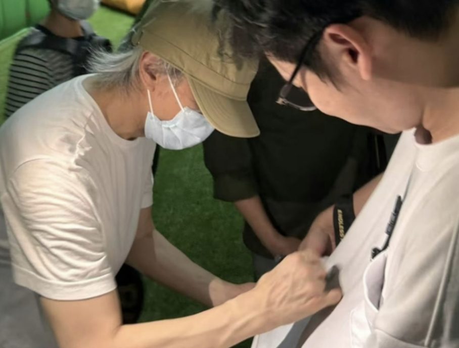 《女足》后制耗时 星爷推电影闪卡“赚外快”