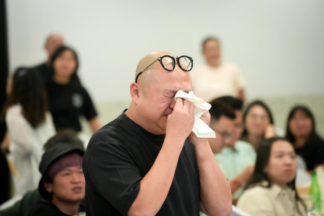 《妈妈又要嫁》正式杀青 胡定欣惊喜现身