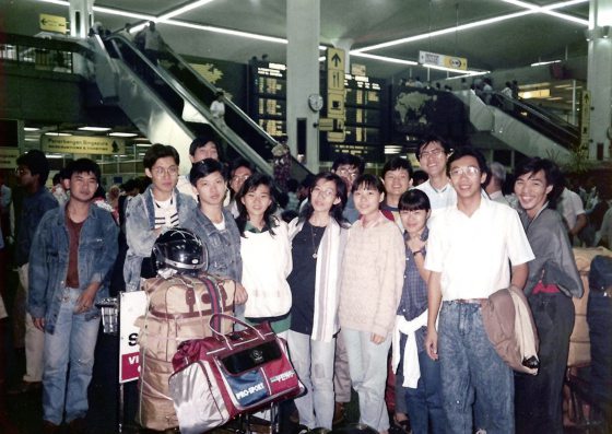 【916大马日专题：爱国歌曲／04】没有四季的大马，为何用“天气”来表达爱意？──陈琝发