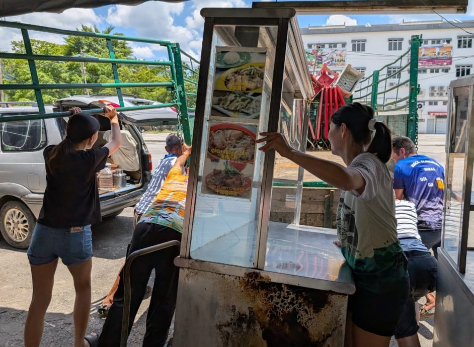 不夜天公市小贩开始搬迁至大巴刹预料一个星期后正式营业