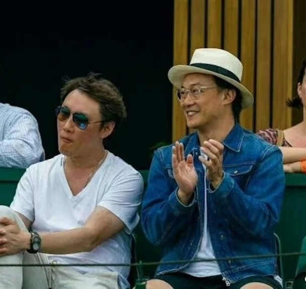 与胞兄激似双胞胎　陈奕迅英国留学靠哥哥免受霸凌