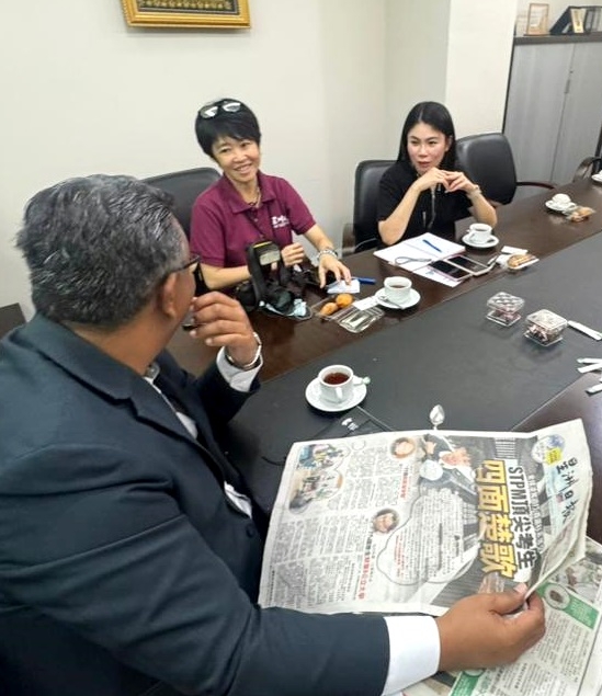 专访（全国版）海因希曼：直斥“后门”不公 大学开放渠道歧视贫困生