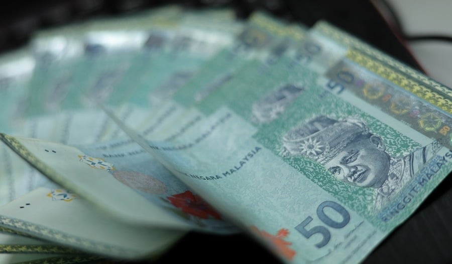 东:女教师坠入电话诈骗陷阱，损失34万零500令吉。