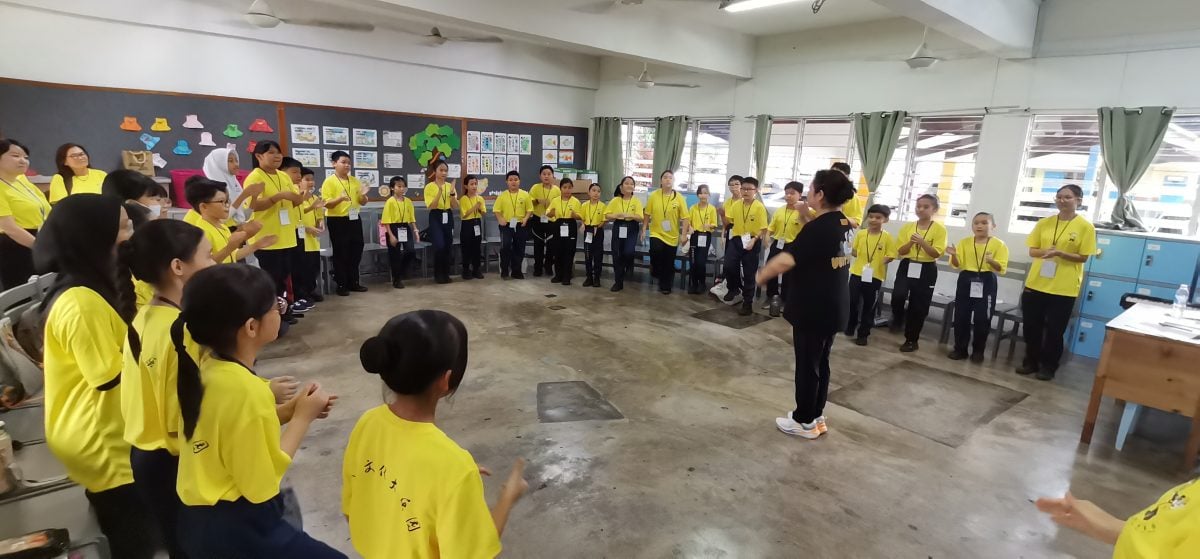 东(已签发):2025年“中华文化大乐园”马来西亚彭亨州假期营开营仪式