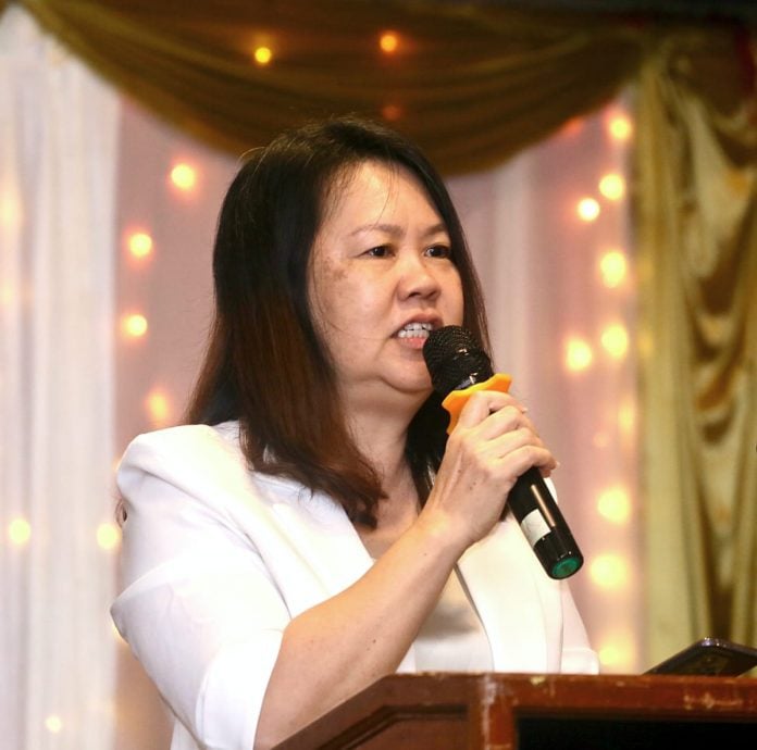 东(已签发):陈慧琦督学荣休晚宴