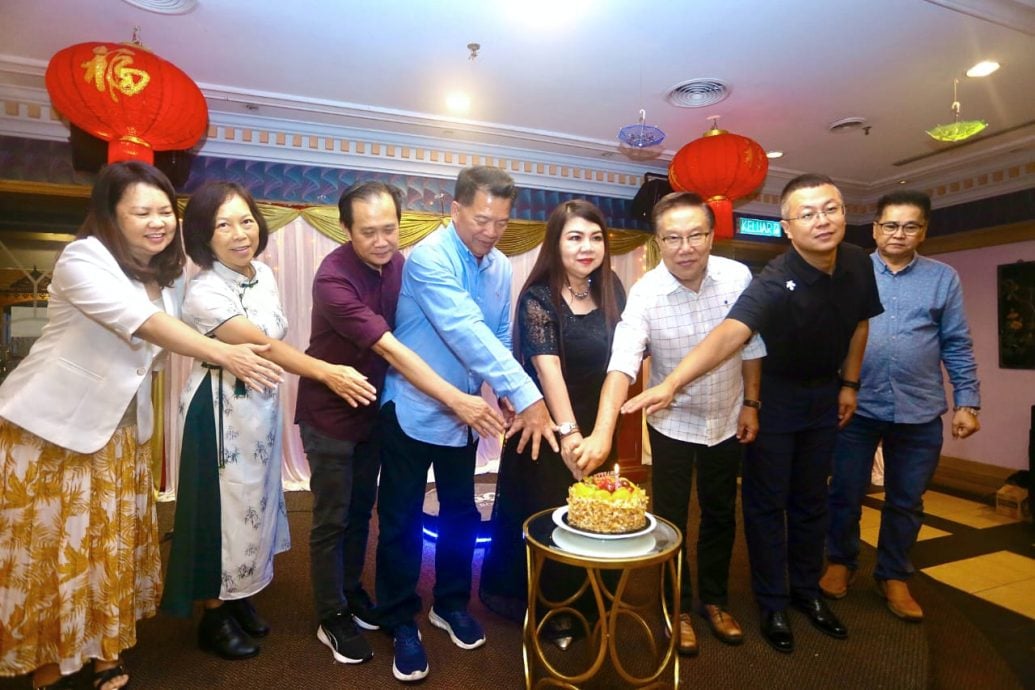 东(已签发):陈慧琦督学荣休晚宴