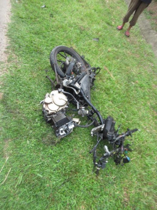 东:17岁男子骑摩托车见未婚妻途中车祸毙命