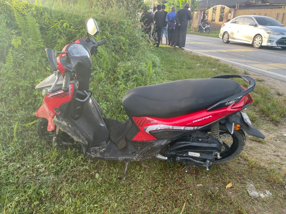 东:已签发:48岁工程师清晨骑摩托车时不慎撞上一头野猪后遭到攻击,最终不幸身亡。