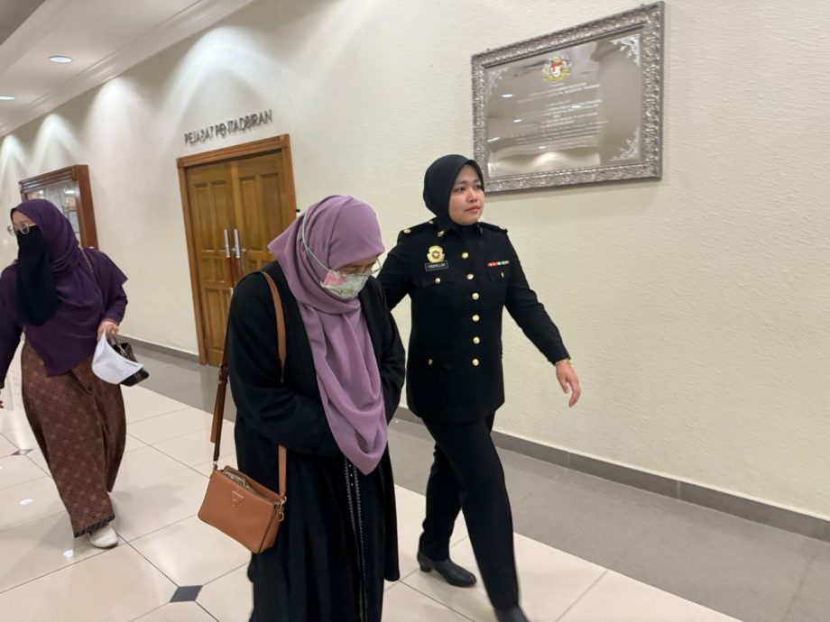 东:已签发:64岁女经理涉嫌虚报培训资料,骗取政府拨款,遭提控上庭,被判罚款5000令吉。