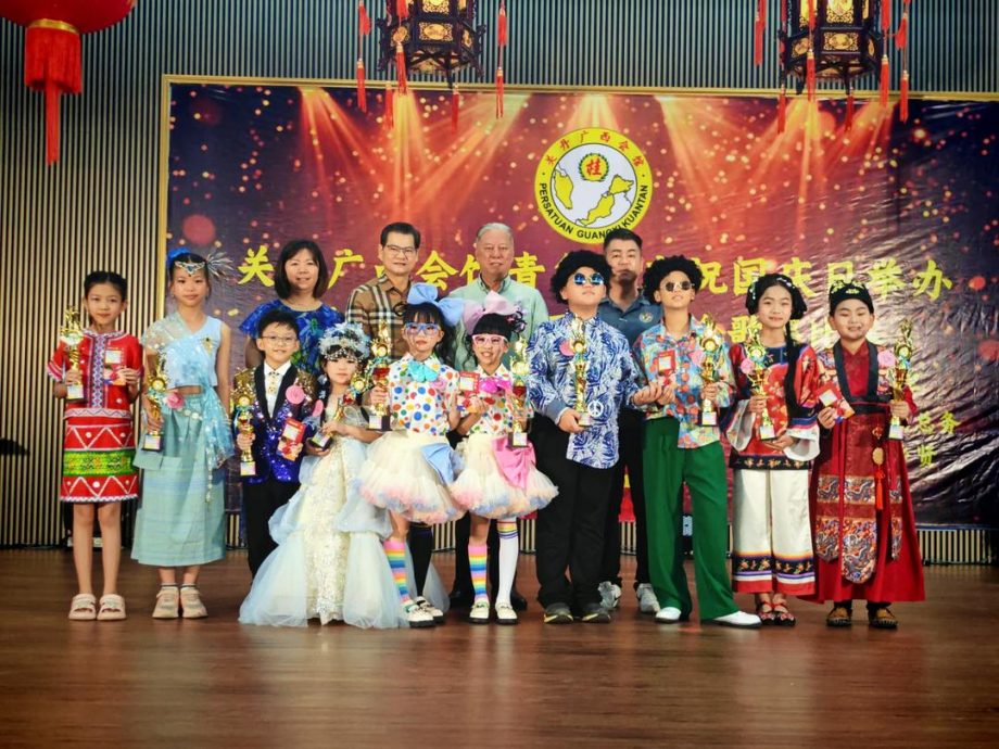 东：已签发：关丹广西会馆会长罗悦华呼吁广西同乡，积极参与中秋庆典，共同传承中华文化精神。