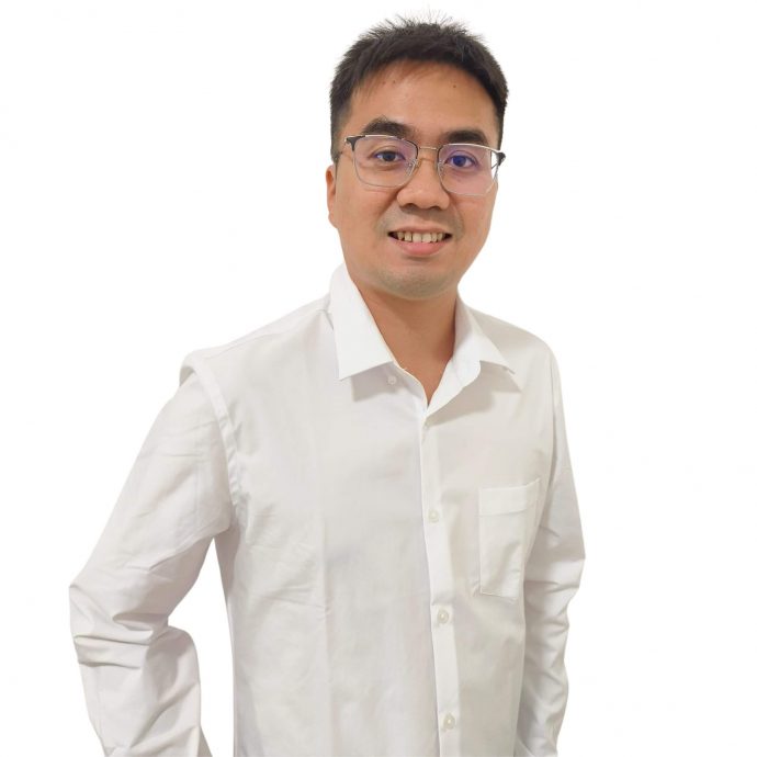 东：巴也朗购地课题发酵 石传俊反击李俊光误导民众失责