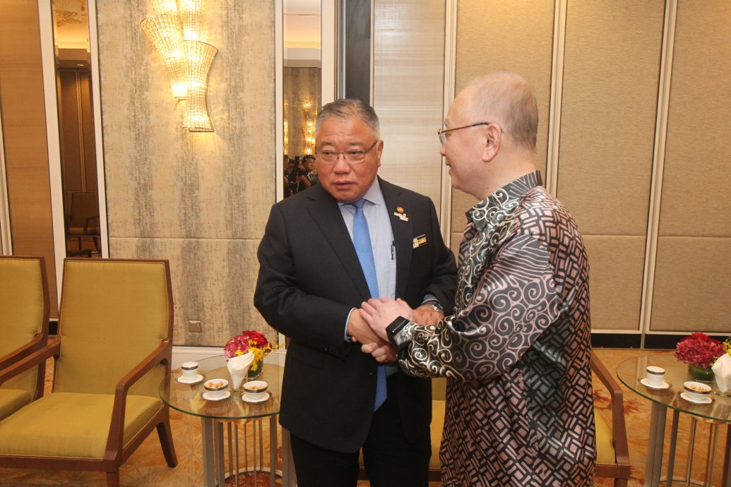 中国大使欧阳玉靖：“热烈庆祝中华人民共和国成立76周年”招待会