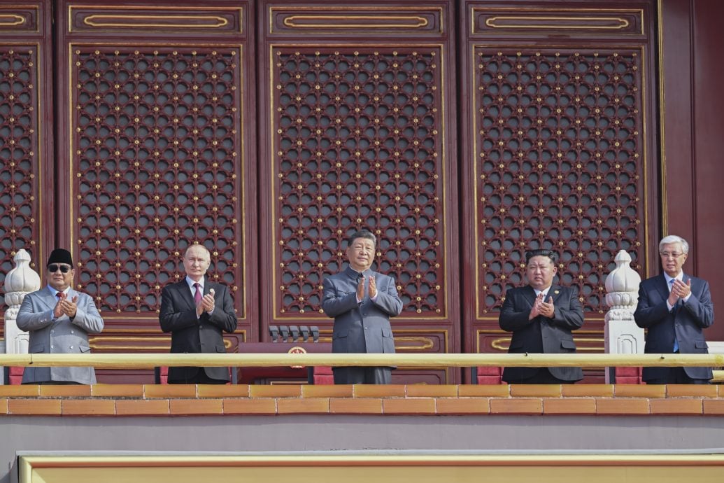 中国阅兵|外国领导人座次安排打破常规 金正恩地位大跃进