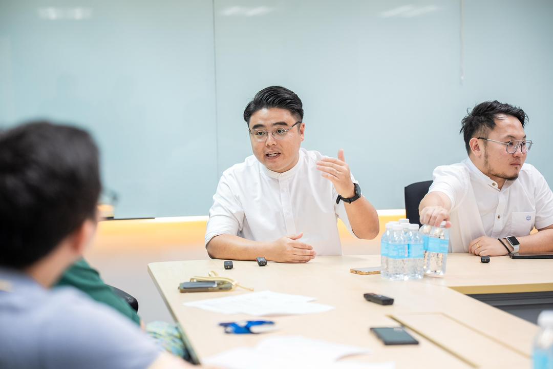 为“社青巫青道不同不相为谋”再杠上 吴家良促阿克马勿做“双标仔”