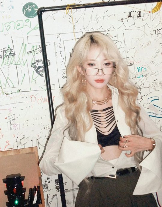 乃万火大驳斥小三指控 喊话车澈李嘉格出面澄清 