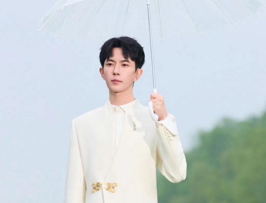 于朦胧“饮酒意外”疑云未解 黄子韬轰演艺圈潜规则被翻出