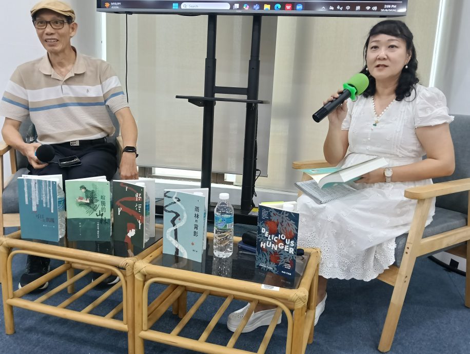 作协主办“与作家的下午茶”讲座 海凡：选择既是生活，也是文学