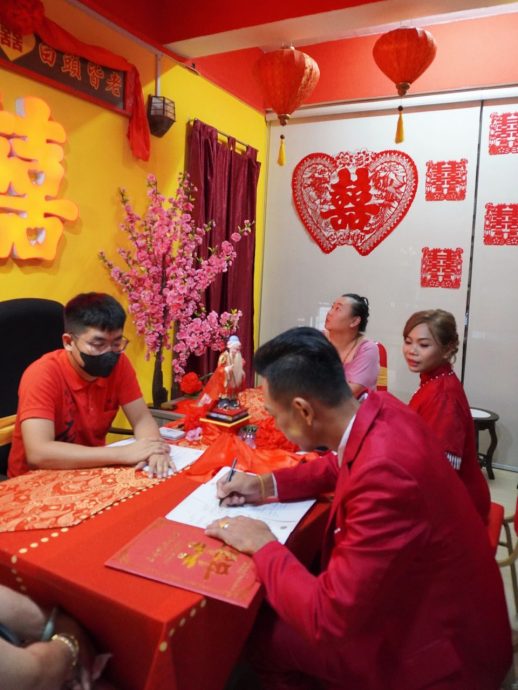 供星洲网/9月9日碰上中元节意头不少,今年新人注册创下新低