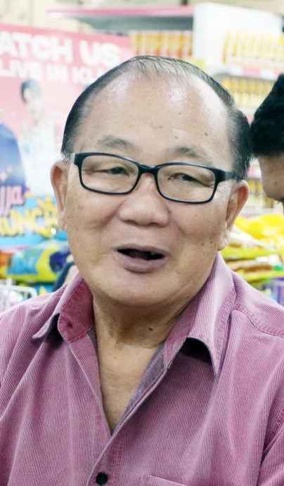 供星洲网/100援金热潮 商场涌人潮 系统依然频出状况