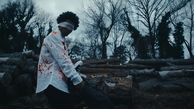 供星洲网：dv4d后车厢藏女尸案 与歌曲MV歌词高度吻合