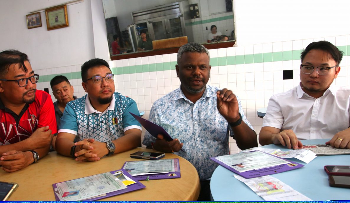 供星洲网：“手写式”招牌被罚款！森行政议员：不是政府立场，执法人员个别行为，将协助撤销所有罚单