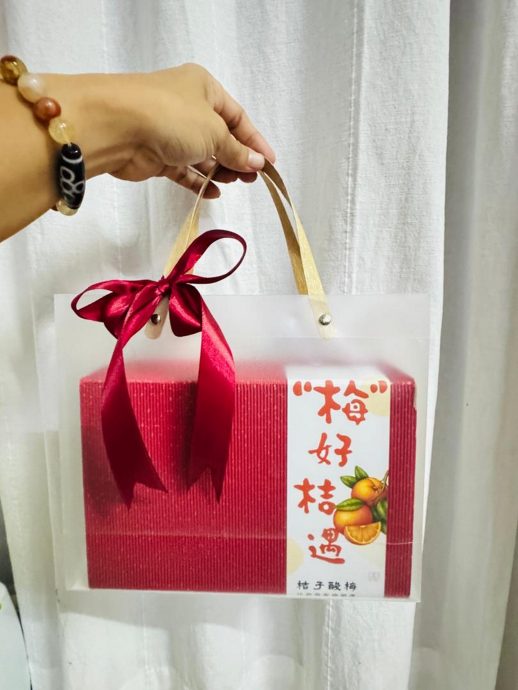 供星洲网：葫芦顶“梅好桔遇”脱颖而出　成日叻务唯一入围新村好品