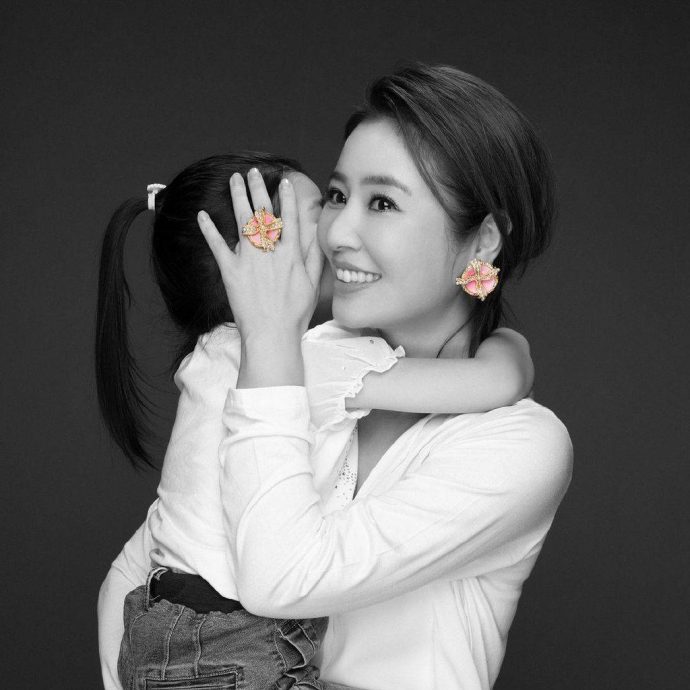 儿子和林心如女儿青梅竹马 ​陈妍希想认作未来媳妇