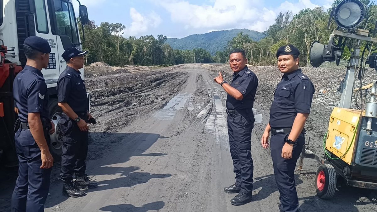 全国(已签发):天然气泄漏,20宗教学生疏散。