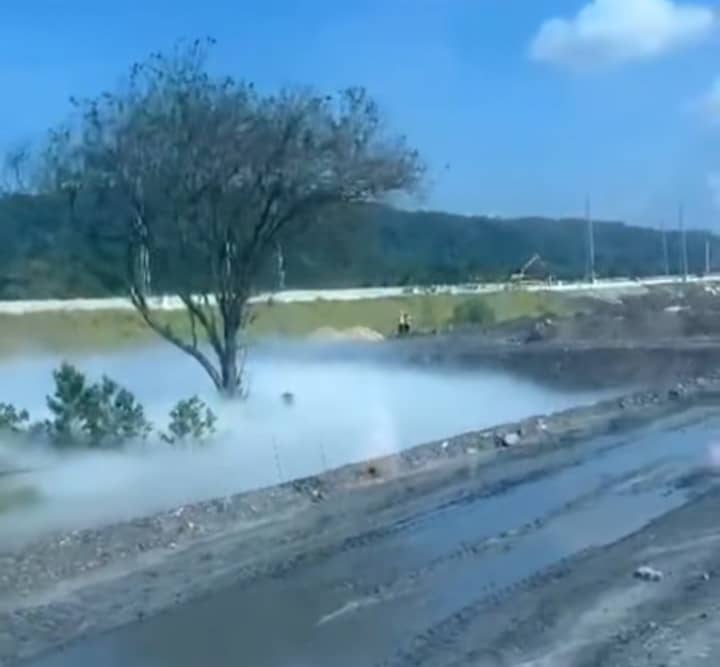全国：日底发生气泄，警方封路。