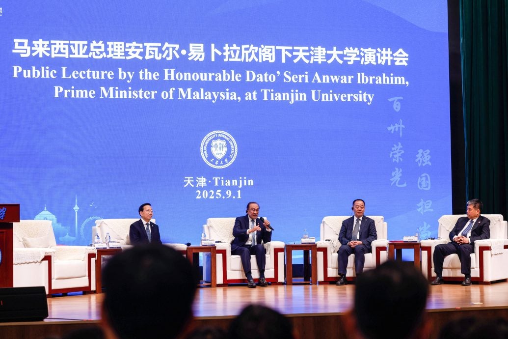 全球经济重新排序<br />
安华：确保下一章由亚洲书写<br />
