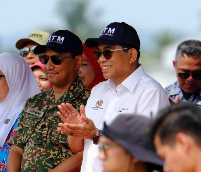 全（已签发）：Aerotree诉政府，国防部长说必反击。